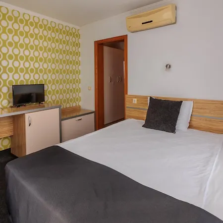 семеен опера 3* Burgaz