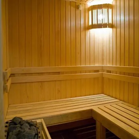 семеен опера Hotel Burgas City