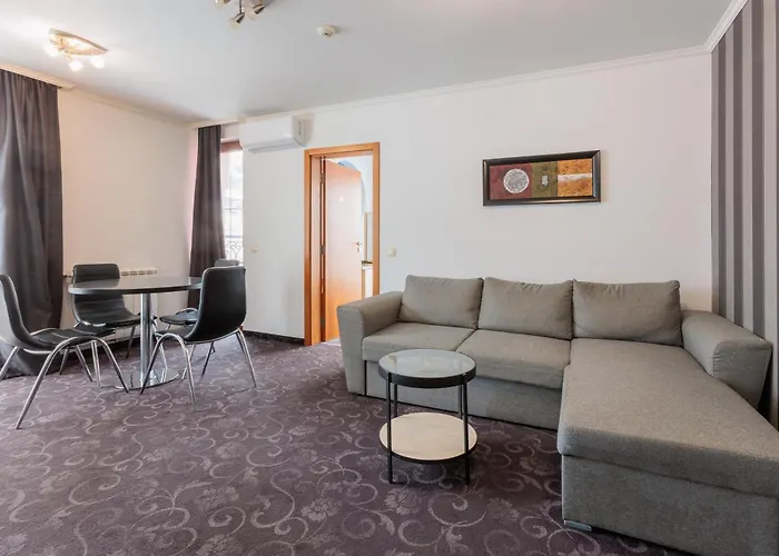 семеен опера Otel 3*