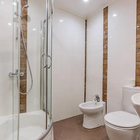 семеен опера Hotel Burgas City