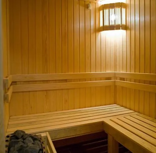 семеен опера Hotell Burgas